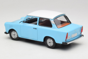 Trabant 601 Deluxe Sinine Valge Sun Star 1:18 4286 Metall - pilt 5/6