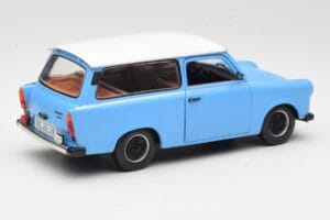 Trabant 601 Universaal Sinine Sun Star 1:18 4272 Metall - pilt 3/8