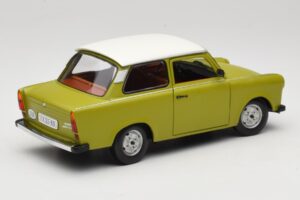Trabant 601 Roheline Sun Star 1:18 4289 Metall - pilt 3/8