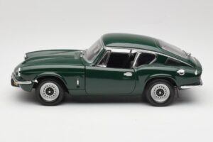 Triumph GT6 Mk3 Roheline Sun Star 1:18 1055 Metall - pilt 4/8
