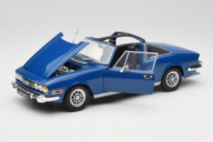 Triumph Stag Mk1 Sapphire Blue Revell 1:18 8815 Metall - pilt 2/8