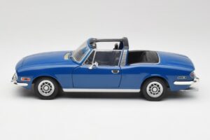 Triumph Stag Mk1 Sapphire Blue Revell 1:18 8815 Metall - pilt 4/8