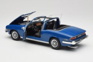 Triumph Stag Mk1 Sapphire Blue Revell 1:18 8815 Metall - pilt 5/8