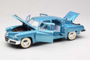 Tucker Torpedo Sinine Road Signature 1:18 92268 Metall - pilt 2/8