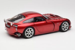 TVR Sagaris Punane Revell 1:18 08816 Metall - pilt 3/8