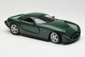 TVR Speed 12 Tumedroheline Hot Wheels 1:18 50429 Metall - pilt 6/8