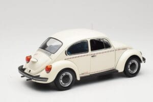 Volkswagen 1200 Jeans Bug Valge Minichamps 1:18 150057101 Metall - pilt 3/8