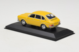 Volkswagen 411 Kollane Minichamps 1:43 VW005 Metall - pilt 3/4