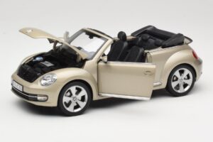 Volkswagen Beetle A5 Kabriolett Hall Kyosho 1:18 5C3099302P7W Metall - pilt 2/8