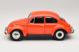 Volkswagen Beetle Oranž Gremlins Movie Greenlight 1:18 12985 Metall - pilt 4/8