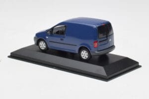 Volkswagen Caddy 2K Sinine Minichamps 1:43 CADDY001 Metall - pilt 3/4