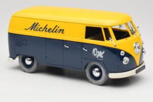 Volkswagen T1 Combi Michelin Must & Kollane Solido 1:18 9406 Metall - pilt 6/8