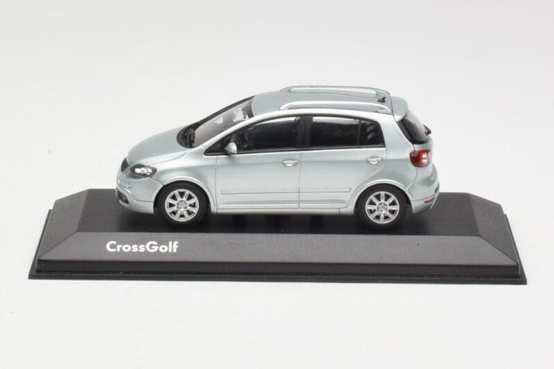 Volkswagen Cross Golf Mk5 Hõbedane Minichamps 1:43 400054370 Metall