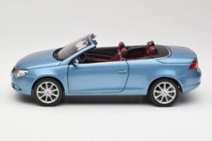 Volkswagen Eos Sinine Norev 1:18 188422 Metall - pilt 4/8