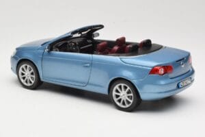 Volkswagen Eos Sinine Norev 1:18 188422 Metall - pilt 7/8