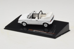 Volkswagen Golf Kabriolett Mk1 Valge IXO 1:43 CLC590N Metall - pilt 3/4