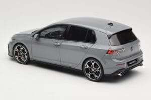 Volkswagen Golf GTI Mk8 Hall Otto 1:18 OT1137 Vaik - pilt 5/6