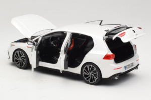 Volkswagen Golf GTI Mk8 White Metallic Norev 1:18 188593 Metall - pilt 5/8