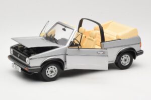 Volkswagen Golf Mk1 Kabriolett Hõbedane Sun Star 1:18 VW004 Metall - pilt 2/8