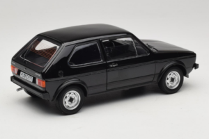 Volkswagen Golf Mk1 GTI Must Norev 1:18 188487 Metall - pilt 3/8