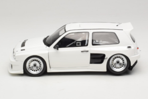 Volkswagen Golf Mk3 Khyzyl Saleem Valge Otto 1:18 OT1110 Vaik - pilt 3/6