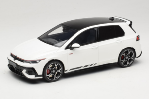 Volkswagen Golf Mk8 GTI Clubsport Pure White Otto 1:18 OT1221 Vaik