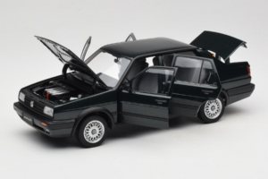 Volkswagen Jetta Mk3 CL Must Icartime 1:18 JETTA001 Metall - pilt 2/8