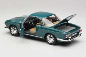 Volkswagen Karmann Ghia 1500 Roheline Norev 1:18 188648 Metall - pilt 7/8