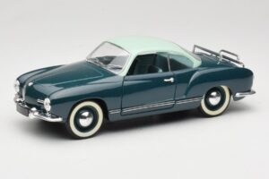 Volkswagen Karmann Ghia Sinine Solido 1:18 8061 Metall