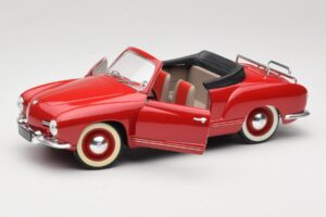 Volkswagen Karmann Ghia Kabriolett Punane Solido 1:18 8058 Metall - pilt 2/8