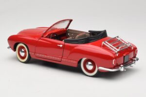 Volkswagen Karmann Ghia Kabriolett Punane Solido 1:18 8058 Metall - pilt 5/8