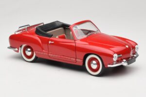 Volkswagen Karmann Ghia Kabriolett Punane Solido 1:18 8058 Metall - pilt 6/8