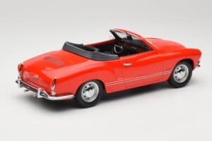 Volkswagen Karmann Ghia Kabriolett Punane Minichamps 1:18 155054030 Metall - pilt 2/6