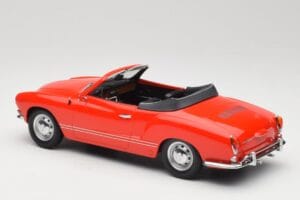 Volkswagen Karmann Ghia Kabriolett Punane Minichamps 1:18 155054030 Metall - pilt 5/6