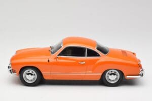 Volkswagen Karmann Ghia Oranž Minichamps 1:18 155054020 Metall - pilt 3/6
