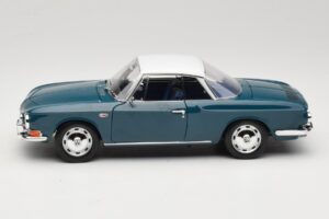 Volkswagen Karmann Ghia Type 34 1500 Sea Blue Norev 1:18 188646 Metall - pilt 4/8