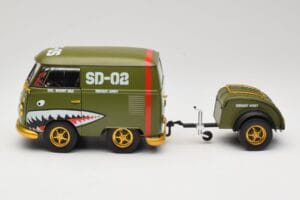Volkswagen Kool Kombi Army Fighter Green Solido 1:18 S1810901 Metall - pilt 4/8