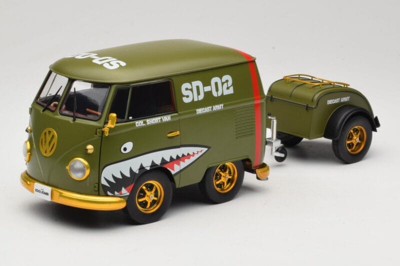 Volkswagen Kool Kombi Army Fighter Green Solido 1:18 S1810901 Metall
