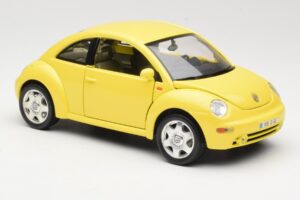 Volkswagen New Beetle Kollane Bburago 1:18 BEETLE001 Metall - pilt 6/8