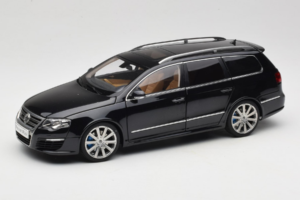 Volkswagen Passat B6 R36 Variant Must NZG 1:18 KF044-4A Metall