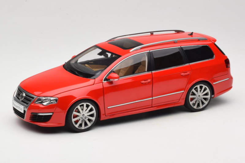 Volkswagen Passat B6 R36 Variant Punane NZG 1:18 KF044-5 Metall