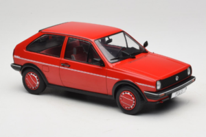 Volkswagen Polo II Coupe Fox MCG 1:18 MCG18523 Metall - pilt 4/6