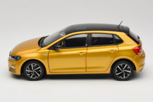 Volkswagen Polo Plus Kollane OEM 1:18 ZVY000009GEL Metall - pilt 4/8