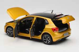 Volkswagen Polo Plus Kollane OEM 1:18 ZVY000009GEL Metall - pilt 5/8