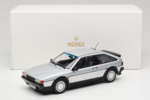 Volkswagen Scirocco Mk2 GTX 16V Flash Silver Norev 1:18 188635 Metall - pilt 6/6