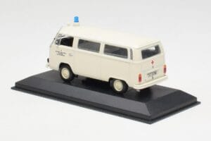 Volkswagen T2 Ambulance DRK Minichamps 1:43 400053090 Metall - pilt 3/4