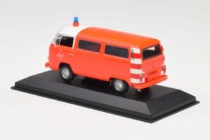 Volkswagen T2 Bus Tuletõrje Frankfurt Punased Põrkerauad Minichamps 1:43 400053091-V1 Metall - pilt 3/4