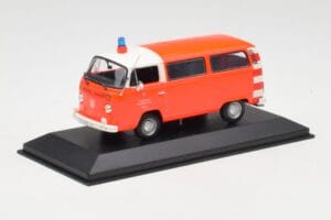 Volkswagen T2 Bus Tuletõrje Frankfurt Minichamps 1:43 400053091-R Metall - pilt 2/4