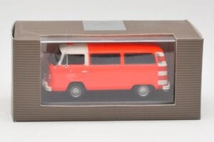 Volkswagen T2 Bus Tuletõrje Frankfurt Minichamps 1:43 400053091-R Metall - pilt 4/4