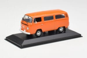Volkswagen T2 Bus Oranž Minichamps 1:43 400053000 Metall - pilt 2/4